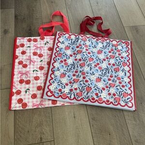 Homegoods TJMaxx Marshalls Berry Assortment Shopper Tote Bags Set of 2 NWOT
